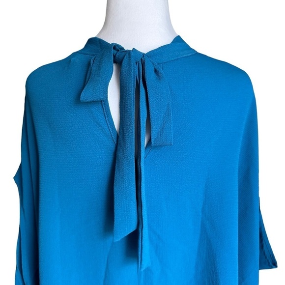 The Line of Style Blue Batwing Sleeve Collar Tie Back Size Small - Picture 5 of 17
